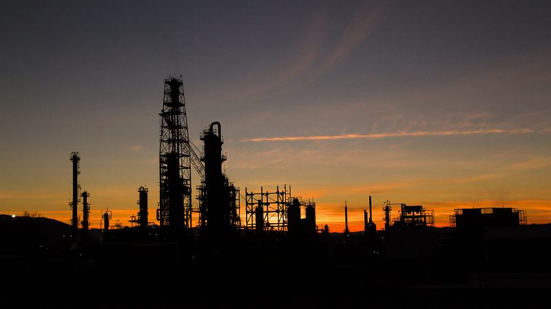 Oil Refinery, Salt Lake County, Utah (Photo: arbyreed / Flickr.com)