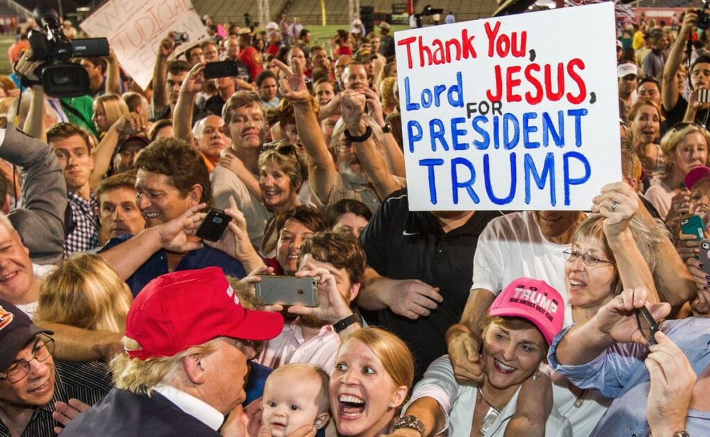 Republican presidential candidate Donald Trump greets supporters on August 21, 2015 in Mobile, Alabama.