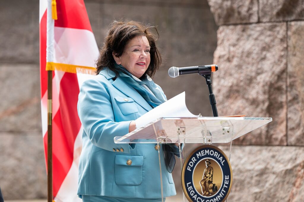 Pierce speaking at the Franklin Delano Roosevelt Memorial anniversary in Washington, D.C., in 2022 (Photo: UKinUS / Flickr.com)