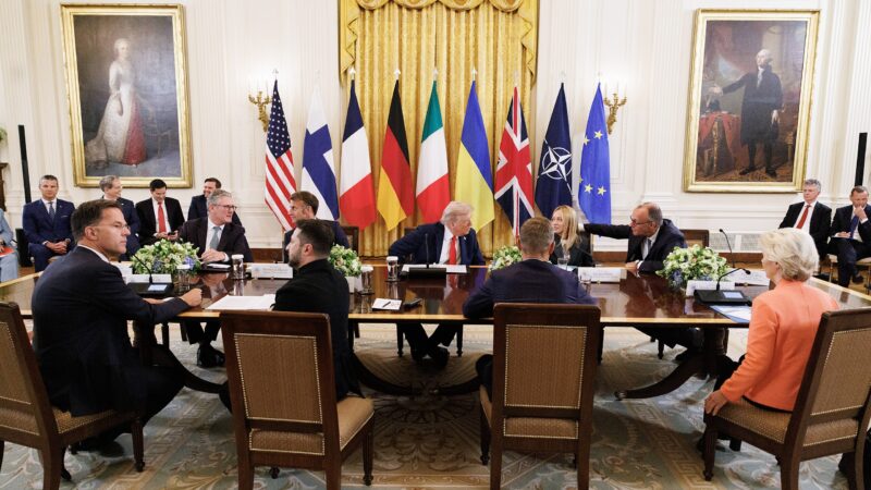 EU officials, Secretary General of NATO, Zelensky and Trump before their meeting on 18 August 2025 (Photo: Number 10 / Wikimedia Commons)