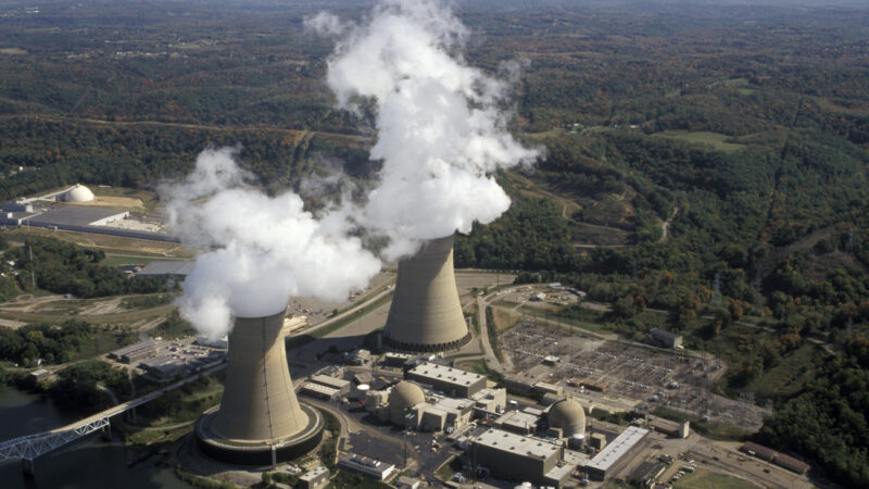 Beaver Valley Nuclear Power Plant, 2003. Photo: United States Nuclear Regulatory Commission on Wikimedia Commons.