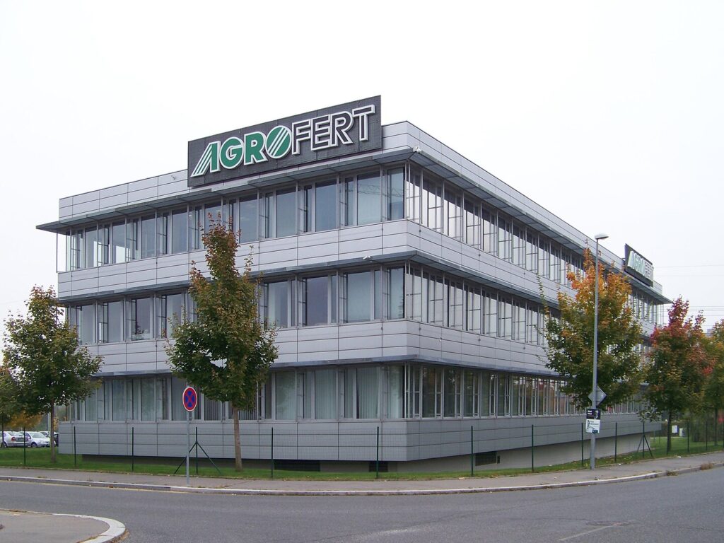 Headquarters of Agrofert in Chodov, Prague (Photo: ŠJů / Wikimedia Commons)
