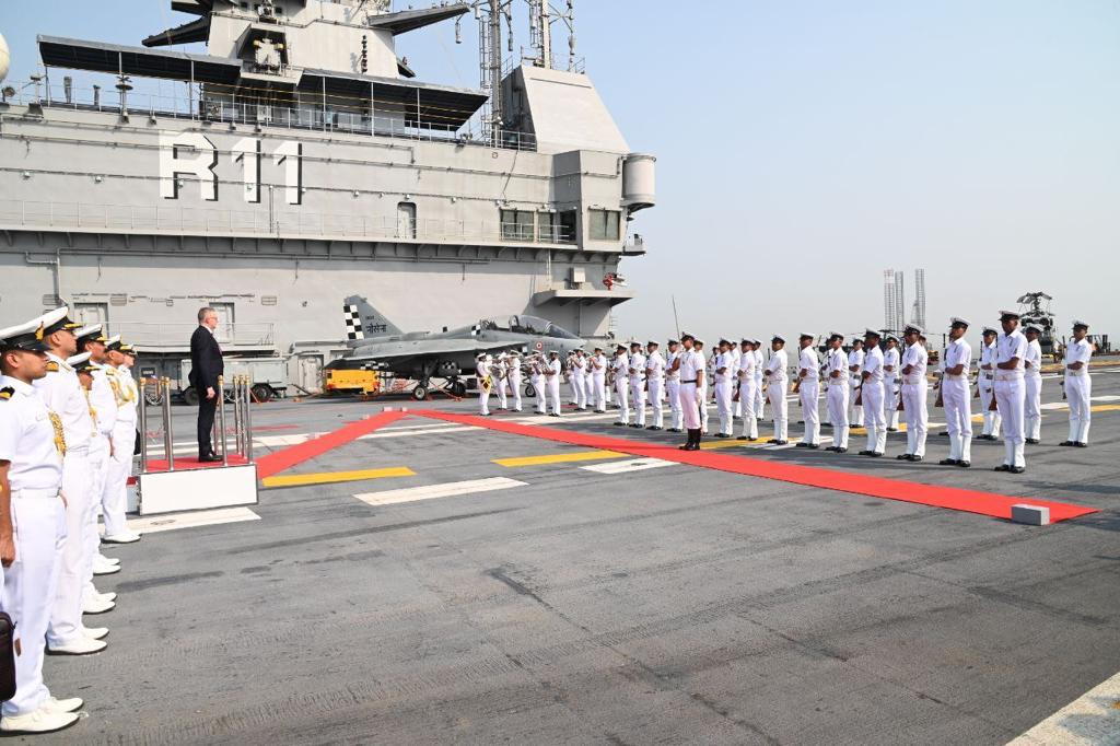 Albanese aircraft carrier