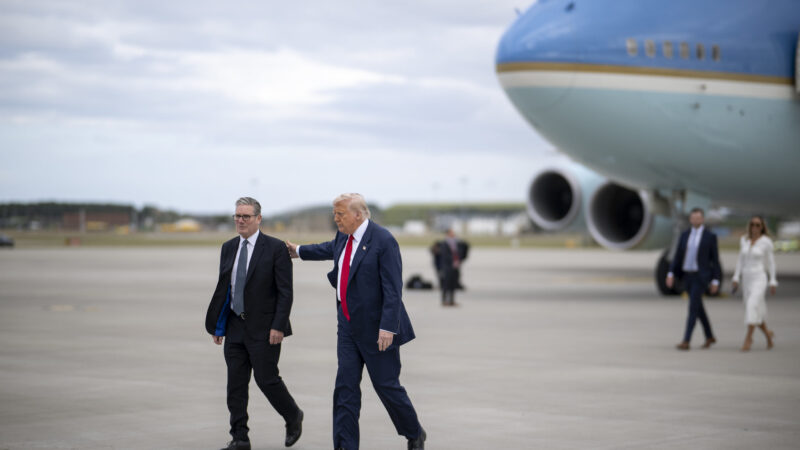 President Donald Trump and U.K. Prime Minister Keir Starmer board Marine One at Royal Air Force Lossiemouth, Scotland on Monday, July 28, 2025, en route Trump International Scotland in Aberdeen. Photo: The White House / Official White House Photo / Daniel Torok / Flickr, US Government Works.