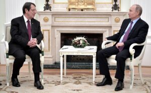 Nicos Anastasiades (then President of Cyprus) and Russian President Vladimir Putin, 2017. Photo: Press Office of the President of the Russian Federation / kremlin.ru / Wikimedia Commons, CC BY 4.0