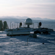An aerial view of the radar station LIZ-2, Point Lay, Alaska, 1987. Photo: Tech. Sgt. Donald L. Wetterman, F3203, US Air Force / Wikimedia Commons, US Government Work, Public Domain.