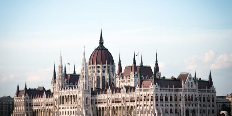 Hungarian Parliament in Budapest. Photo source: Ivan Rohovchenko / Pexels.