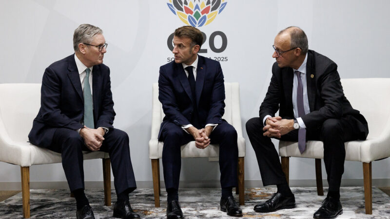 Prime Minister Keir Starmer meets with French President Emmanuel Macron and German Chancellor Friedrich Merz for a bilateral meeting at the G20 Summit. Picture by Lauren Hurley / No 10 Downing Street
