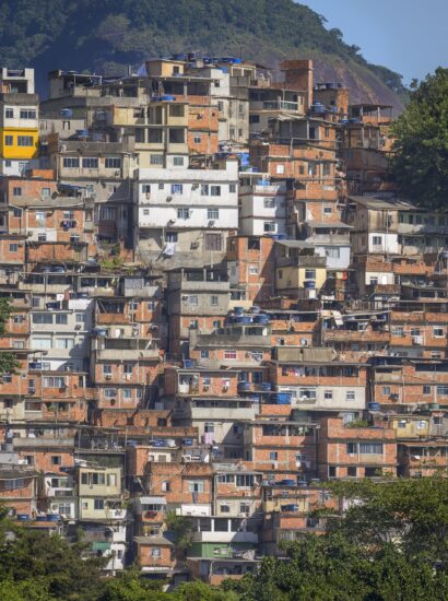 Rocinha, Rio de Janeiro Project. Photo source: Wilfredor / Wikimedia Commons, Public Domain.