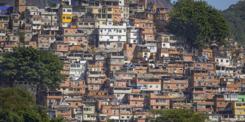 Rocinha, Rio de Janeiro Project. Photo source: Wilfredor / Wikimedia Commons, Public Domain.