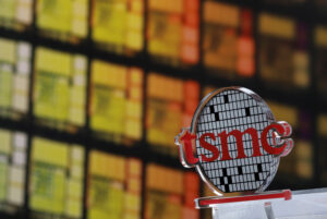 A logo of Taiwan Semiconductor Manufacturing Co (TSMC) is seen at its headquarters in Hsinchu, Taiwan August 31, 2018. Photo source: REUTERS / Tyrone Siu / 李 季霖, CC BY-SA 2.0