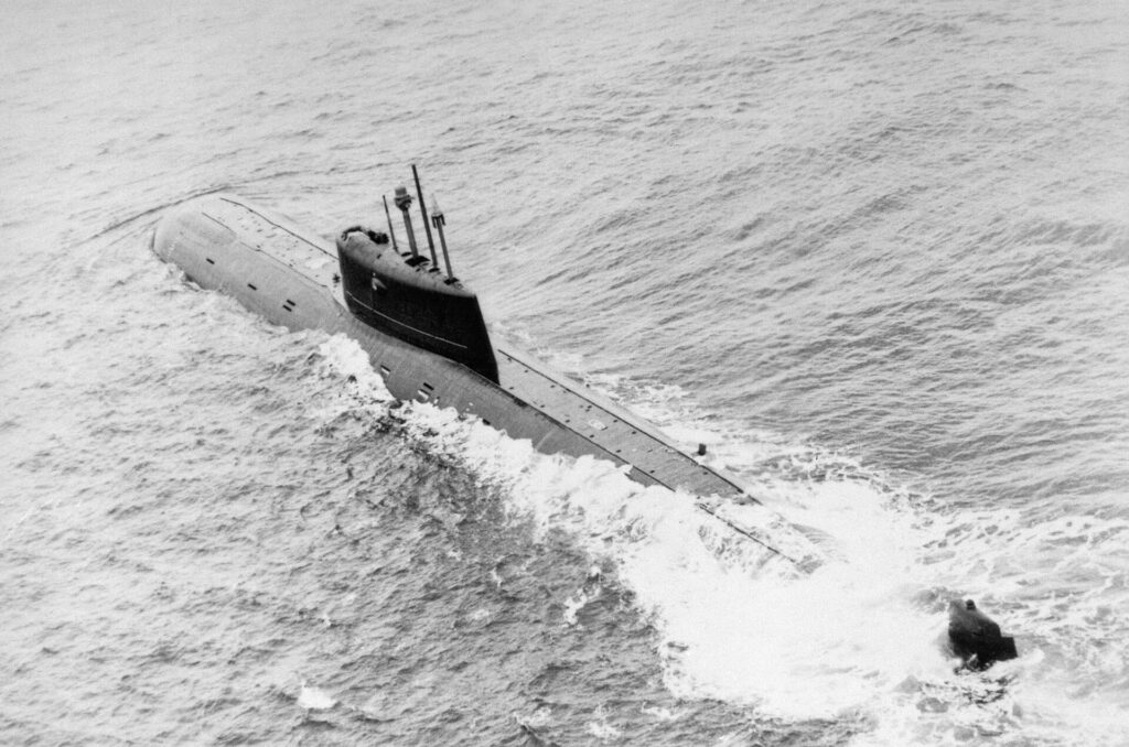 The Soviet nuclear submarine K-278 Komsomolets in 1986