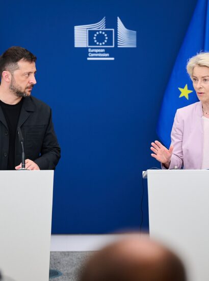 Ursula von der Leyen, President of the European Commission with Volodymyr Zelenskyy, President of Ukraine on 17 August 2025 (Photo: Dati Bendo / European Union, 2025 / EC - Audiovisual Service)