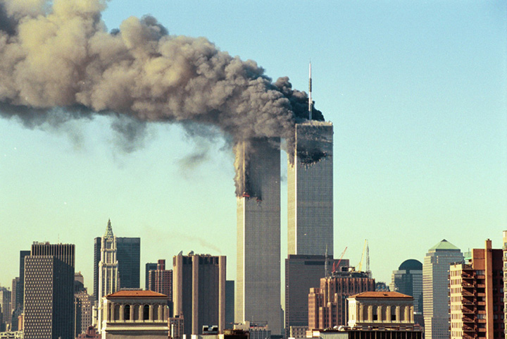 World Trade Center during 9/11. Photo source: YU-bin / Flickr, Public Domain Mark